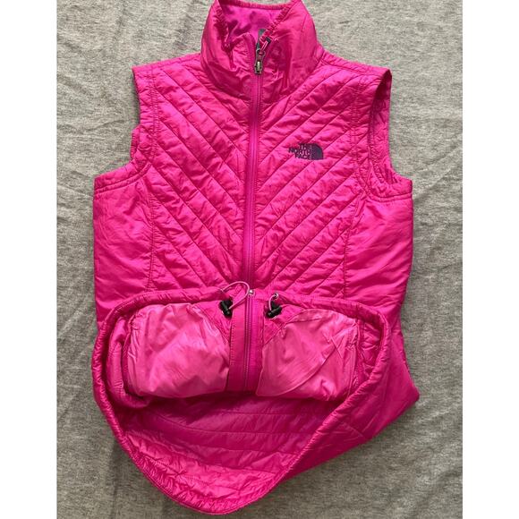 The North Face Womens Size XS Hot Pink Lightweight Vest - Picture 10 of 12